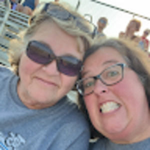 Meet your Posher, Denise